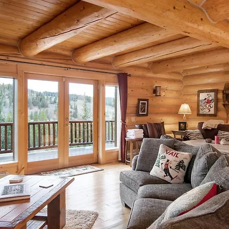 Elk Meadow Lodge: Luxury Log Home, Hot Tub-2